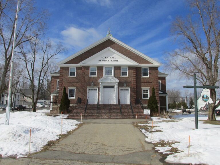 Berwick Town Hall in Berwick, Maine